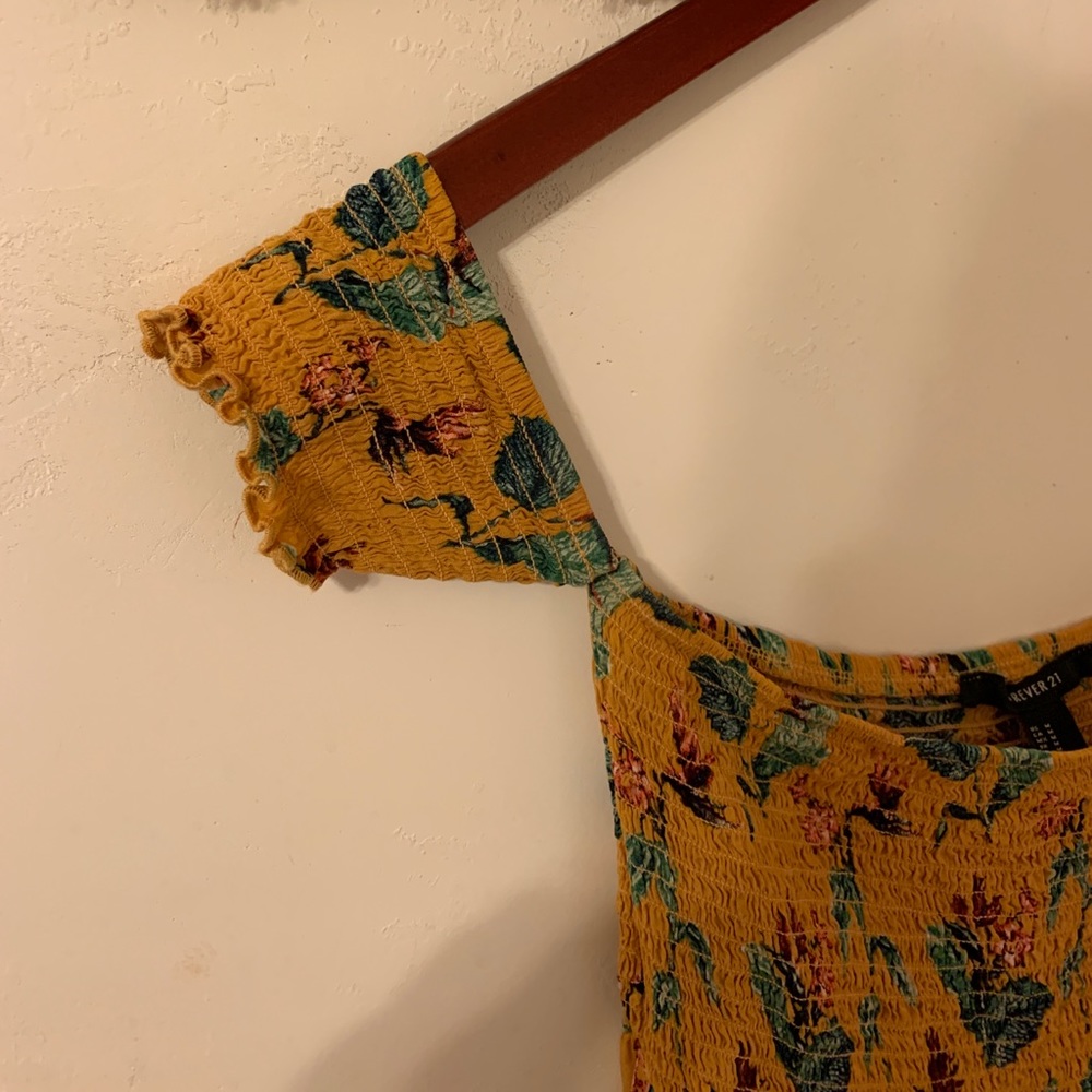 Off the Shoulder Floral Maxi Dress - Picture 4 of 4